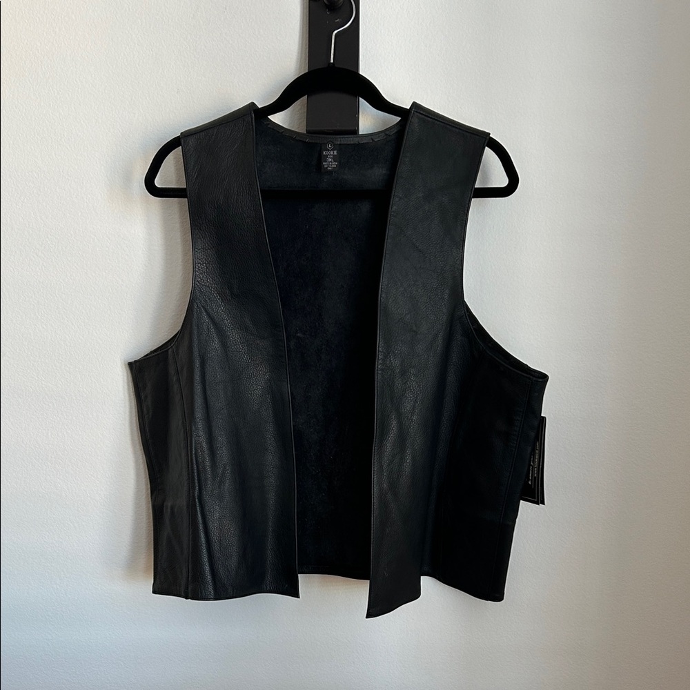 Classic Black Leather Vest